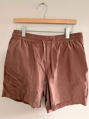 lululemon athletica Men's Stretch Ripstop Shorts - Brown / Taupe